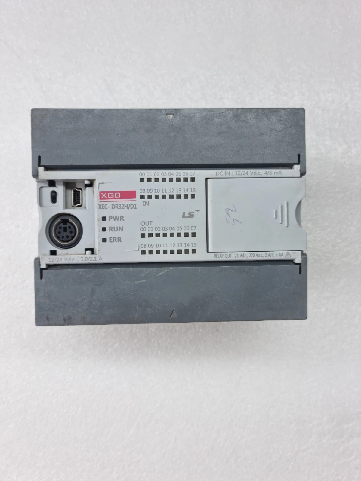 LS XGB XEC-DR32H/D1 12/24V PLC CPU MODULE (USED)